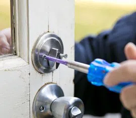 Blue Springs MO Locksmith Store Blue Springs, MO 816-219-1586 Blue Springs MO Locksmith Store Blue Springs, MO 816-219-1586 - 6-Lock-Change